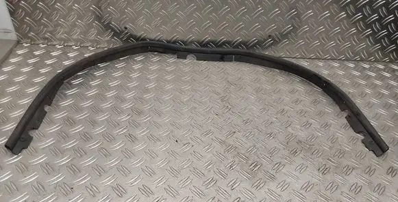 Toyota Verso Engine compartment rubber
