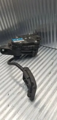 Renault Master II Accelerator throttle pedal 6PV00811906 77001426