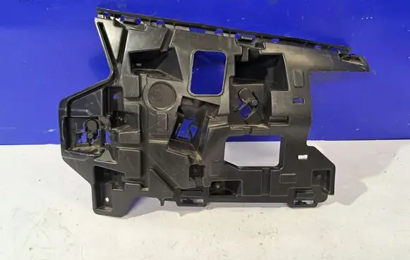 Volvo V40 Front bumper mounting bracket 31283741