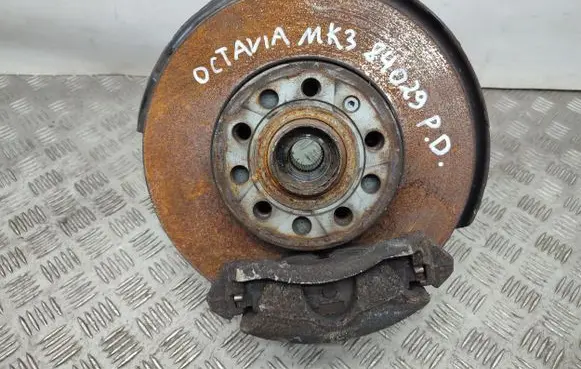 Skoda Octavia Mk3 (5E) Front wheel hub