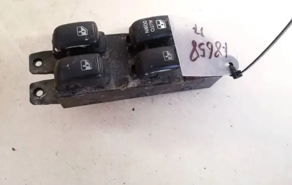 Hyundai Santa Fe Electric window control switch 9357026000 93570-26000
