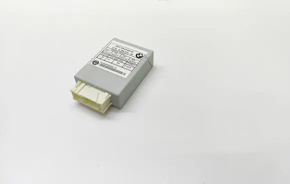 BMW 5 E60 E61 Air suspension control unit module (rear) 6784314 678431401 37146784314