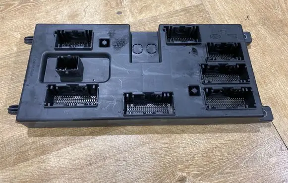 Jaguar E-Pace Central body control module J9C314F041AC 9409555217 581913F08