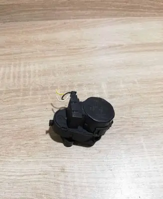 BMW 3 E46 Air flap motor/actuator 6902855