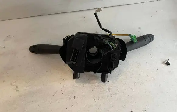 Fiat Punto (188) Wiper turn signal indicator stalk/switch 735381039