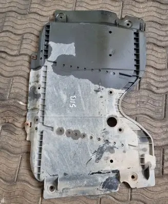Dacia Dokker Engine splash shield/under tray NOCODE