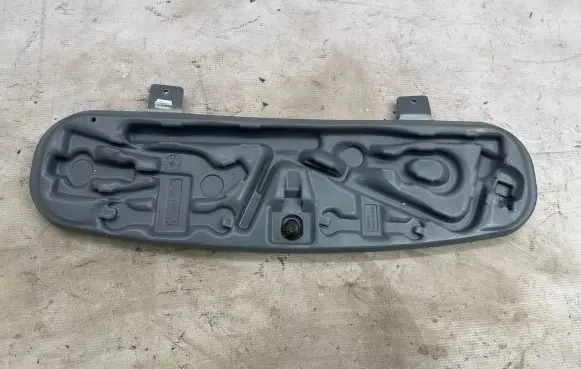 BMW 3 E46 Tool box 71111094910 1094910