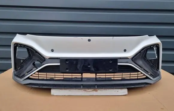 MG Marvel R Front bumper P1101769