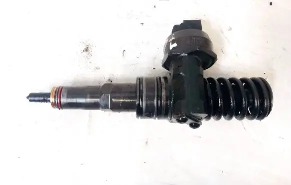 Skoda Octavia Mk2 (1Z) Fuel injector 0414720215