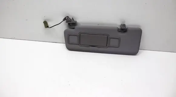 Sun visor