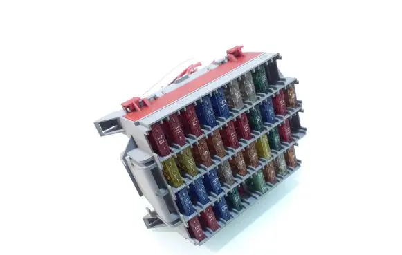 Volvo V70 Fuse box set 9162439