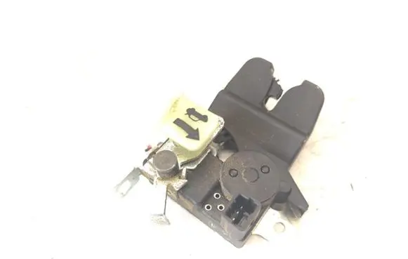 KIA Optima Tailgate/trunk/boot lock/catch/latch