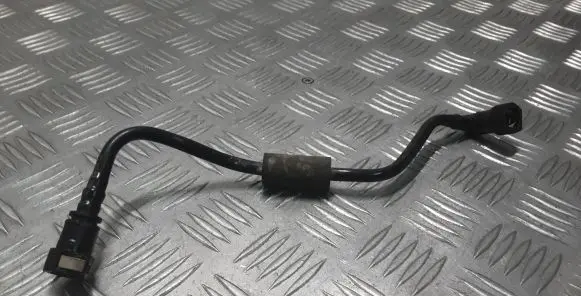 Volvo V40 Clutch pipe/line 31367302