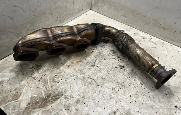 Audi A5 8T 8F Exhaust manifold 059253