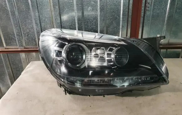 Mercedes-Benz SLC R172 Headlight/headlamp A1728205459