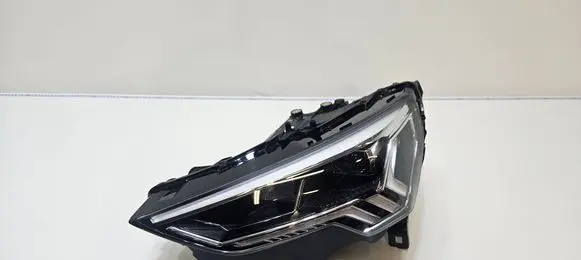 Audi Q3 F3 Headlight/headlamp 83A941033