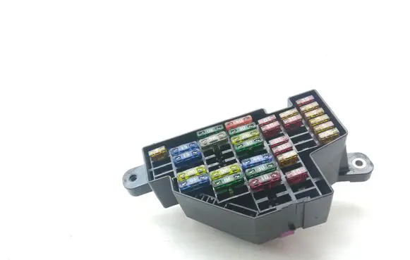 Audi A3 S3 A3 Sportback 8P Fuse module 3935565 100805
