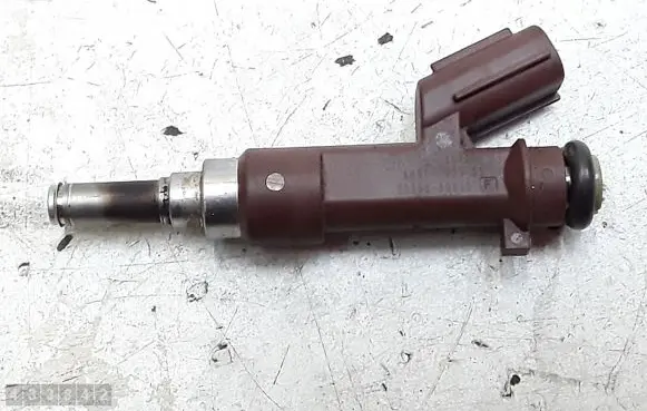 Citroen C1 Fuel injector 2325000040