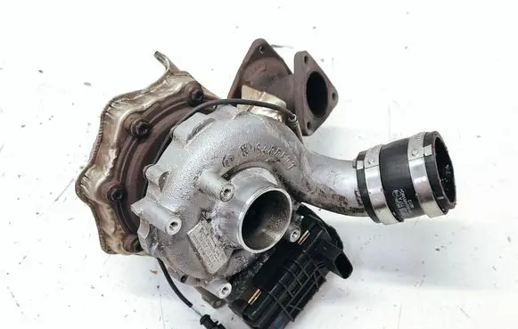 Audi Q5 SQ5 Turbo 059145824M