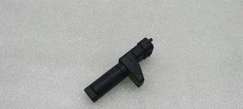 Mercedes-Benz C W203 Crankshaft position sensor A6421530728
