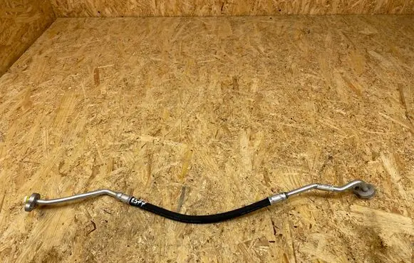 Volvo S90, V90 Air conditioning (A/C) pipe/hose 32226282