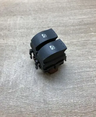 Renault Megane I Electric window control switch 