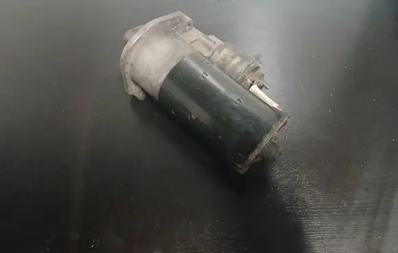 Volvo S80 Starter motor 1005831253