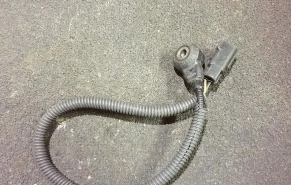 Volvo XC60 Detonation knock sensor 01275029 131000-1010