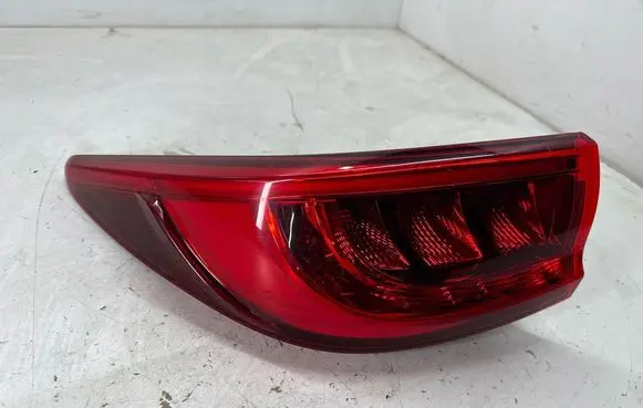 Infiniti QX30 Rear/tail lights 265555DC0A