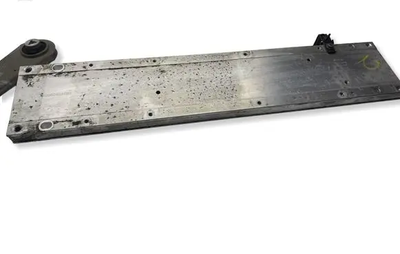 Opel Mokka B Engine mounting bracket 9826322080