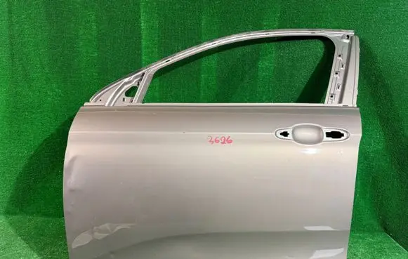 Fiat Tipo Front door