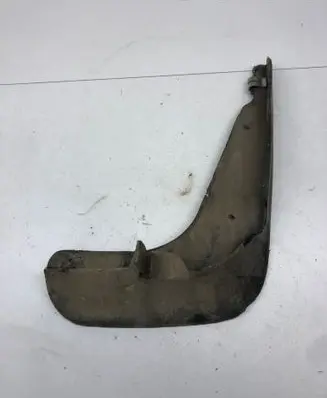 Volkswagen Golf Plus Front mudguard 5M0075112