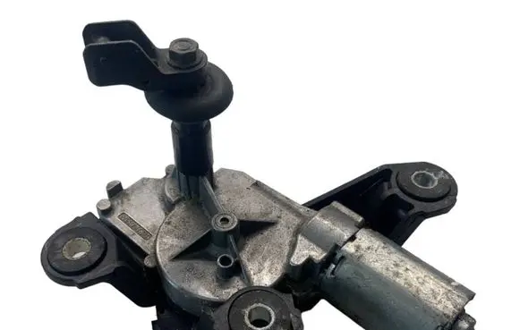 Nissan Qashqai Rear window wiper motor 0390201820 028103446C
