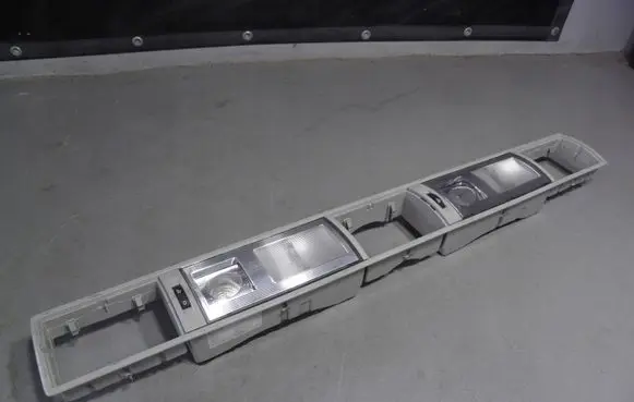 Volkswagen Transporter - Caravelle T5 Front seat light 7H5867083