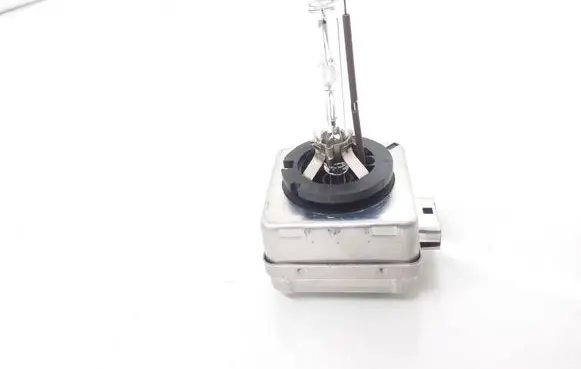 Volkswagen PASSAT B6 Xenon bulb 66144 D1S