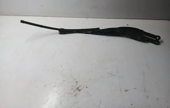 Mercedes-Benz GLC X253 C253 Front wiper blade arm A2058240219