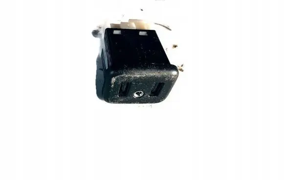 Chevrolet Camaro AUX in-socket connector 13519224