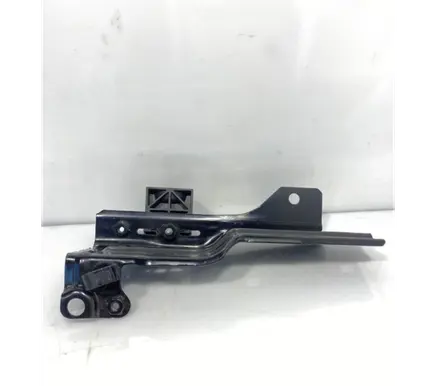 Radiator support slam panel bracket