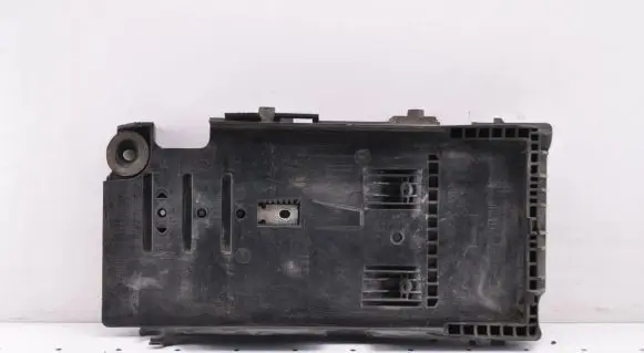 Ford Mondeo MK IV Battery box tray 6G9110723A
