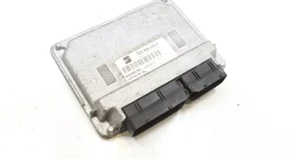 Seat Ibiza III (6L) Engine control unit/module 03E906033P
