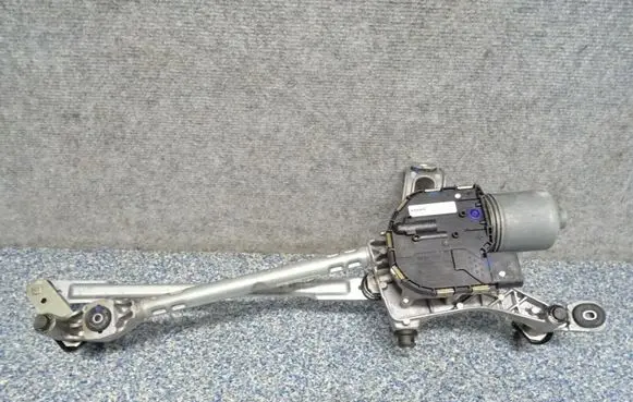 Volvo XC90 Front wiper linkage and motor 31425982