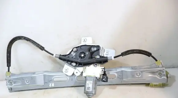 Front window lifting mechanism without motor