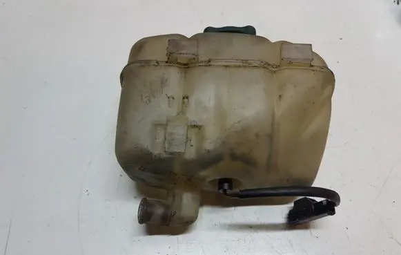 Volvo V70 Coolant expansion tank/reservoir