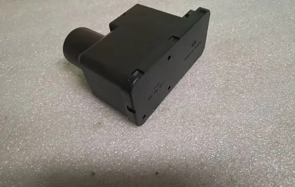 Audi 100 S4 C4 Central locking vacuum pump 4A0862257C