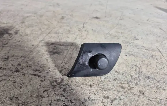 Skoda Fabia Mk1 (6Y) Wing mirror switch 6Y1959565D 0922