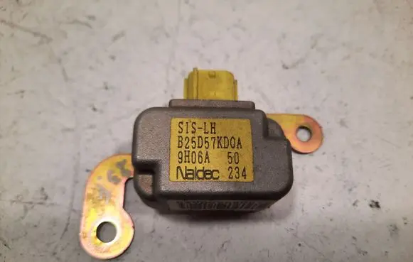 Mazda 323 F Airbag deployment crash/impact sensor B25D57KD0A