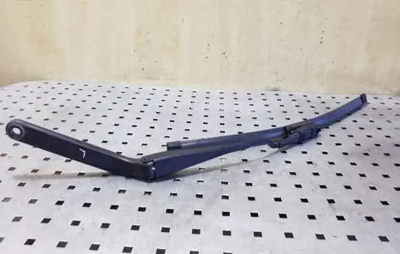 Mini Cooper Countryman R60 Front wiper blade arm 61619806440 9806440