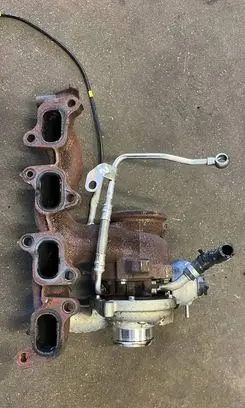 Volkswagen Transporter - Caravelle T6 Supercharger 04L253020G