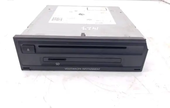 Peugeot Partner Radio/CD/DVD/GPS head unit 3Q0035824B 1600300414