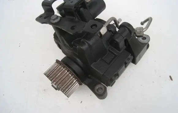 Renault Megane IV Fuel injection high pressure pump 5WS40844 A2C53351931 H8201100115